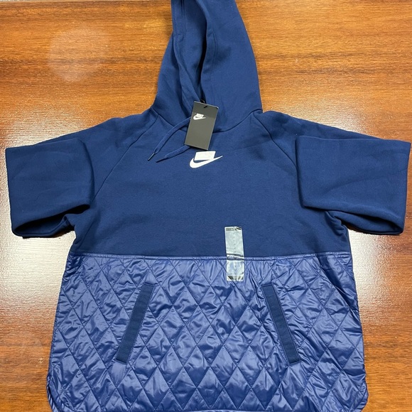 NIKE WOMEN’S NSW FLEECE QUILTED HOODIE SIZE MEDIUM